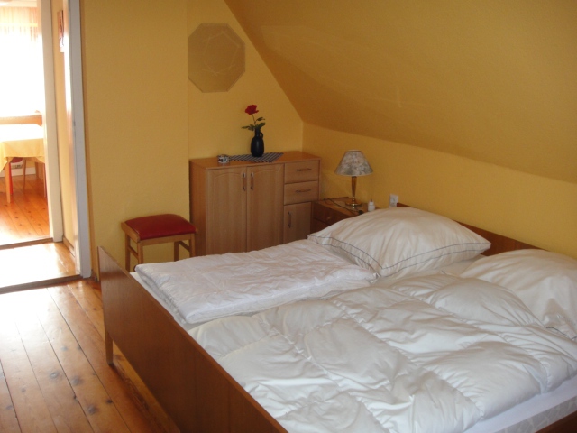 Schlafzimmer-2